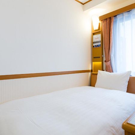 Toyoko Inn Himeji Eki Shinkansen Minami Guchi Esterno foto